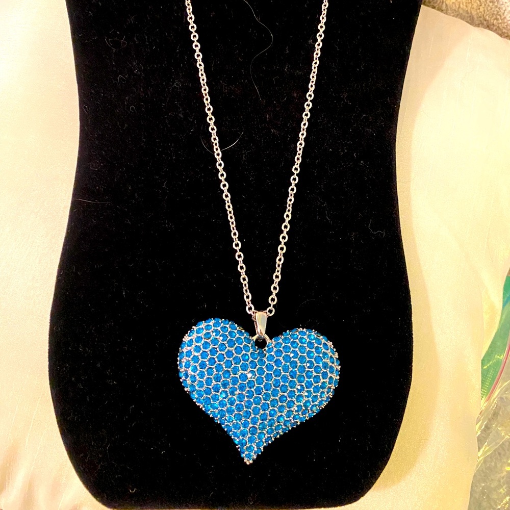 Faux gemstone heart necklace
